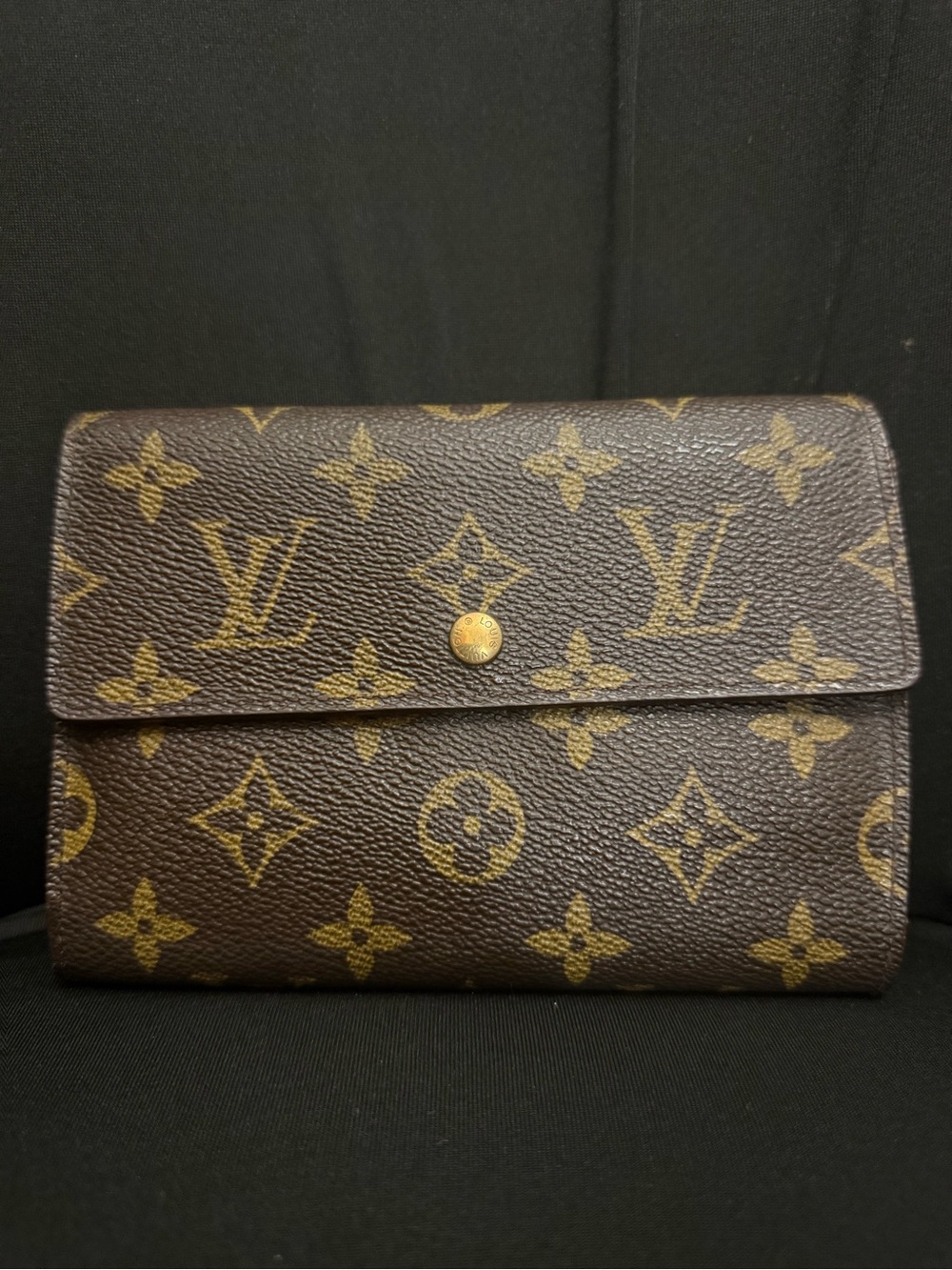 Louis Vuitton Monogram Canvas Clutch Wallet - Brown/Gold